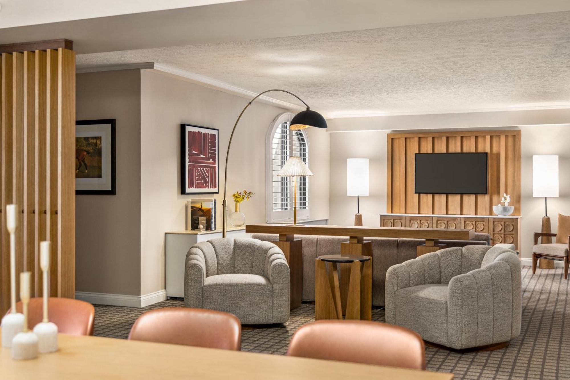 Crowne Plaza Louisville Airport Expo Ctr By Ihg Zewnętrze zdjęcie